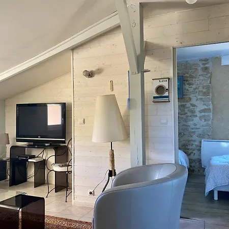 Maison Renovee Avec Jardin, Proche Ocean Et Commodites - Fr-1-336-132 Casa de Férias