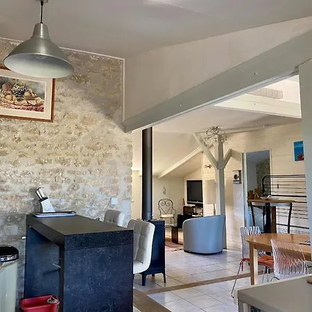 Maison Renovee Avec Jardin, Proche Ocean Et Commodites - Fr-1-336-132 Casa de Férias