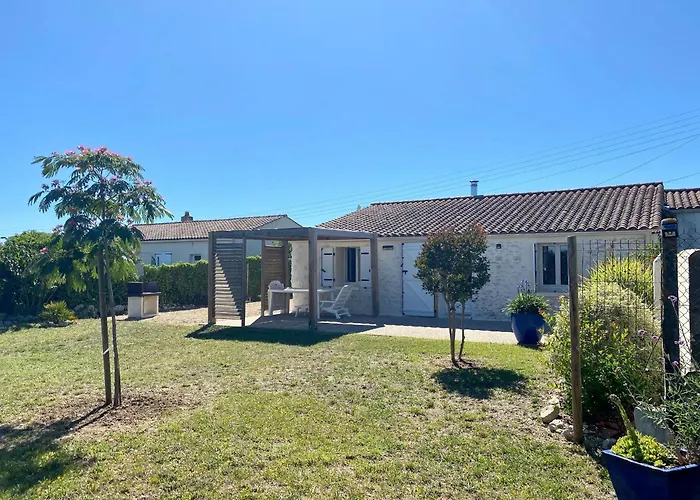 Maison Renovee Avec Jardin, Proche Ocean Et Commodites - Fr-1-336-132 בית נופש