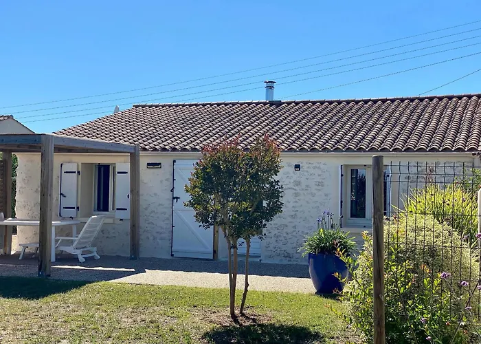 Maison Renovee Avec Jardin, Proche Ocean Et Commodites - Fr-1-336-132 לונגוויל-סור-מר